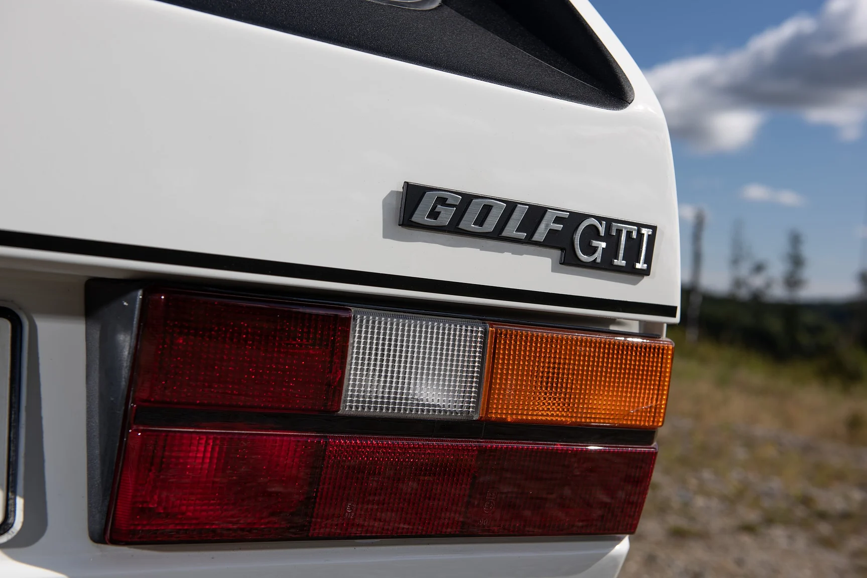 Exteriörbild på 1984 Volkswagen Golf GTI "Special" (38)