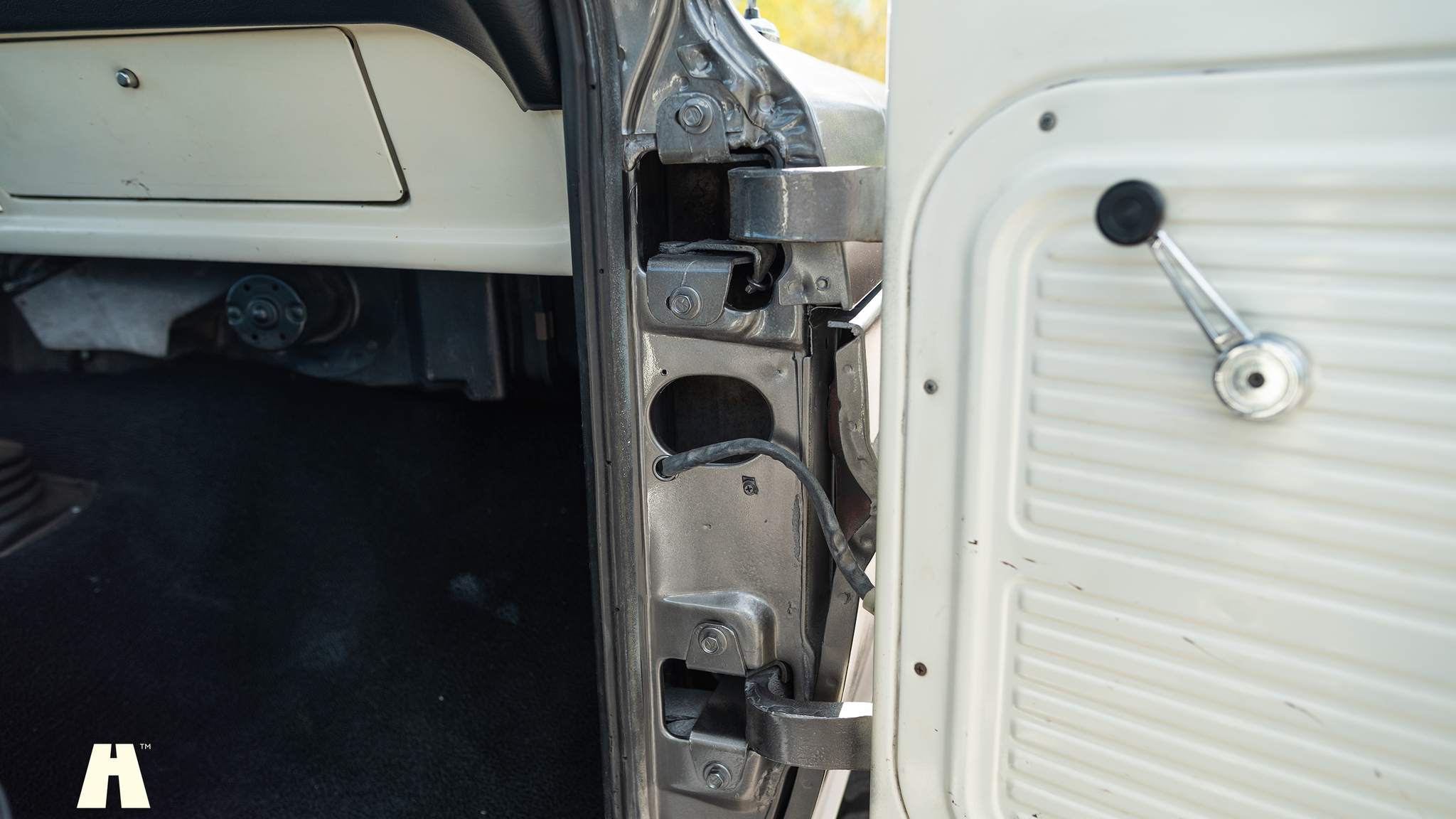 Interior image of 1969 Ford F100 (22)