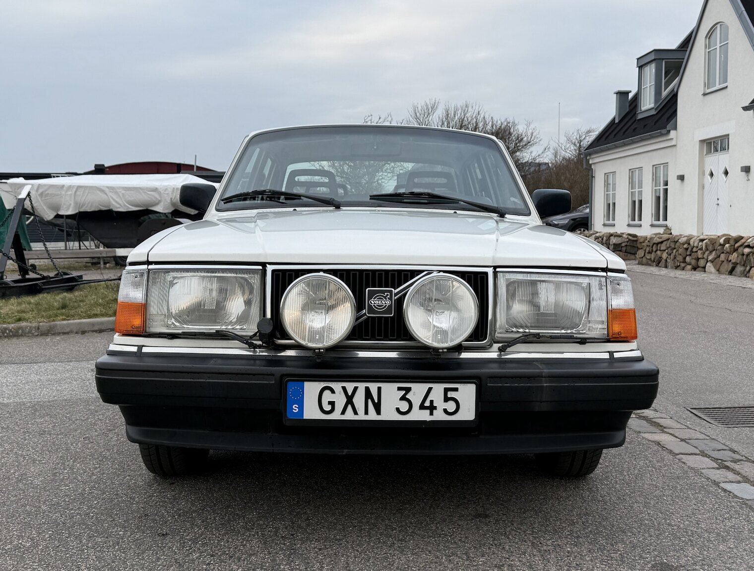 Exteriörbild på 1991 Volvo 240 GL Automat (10)