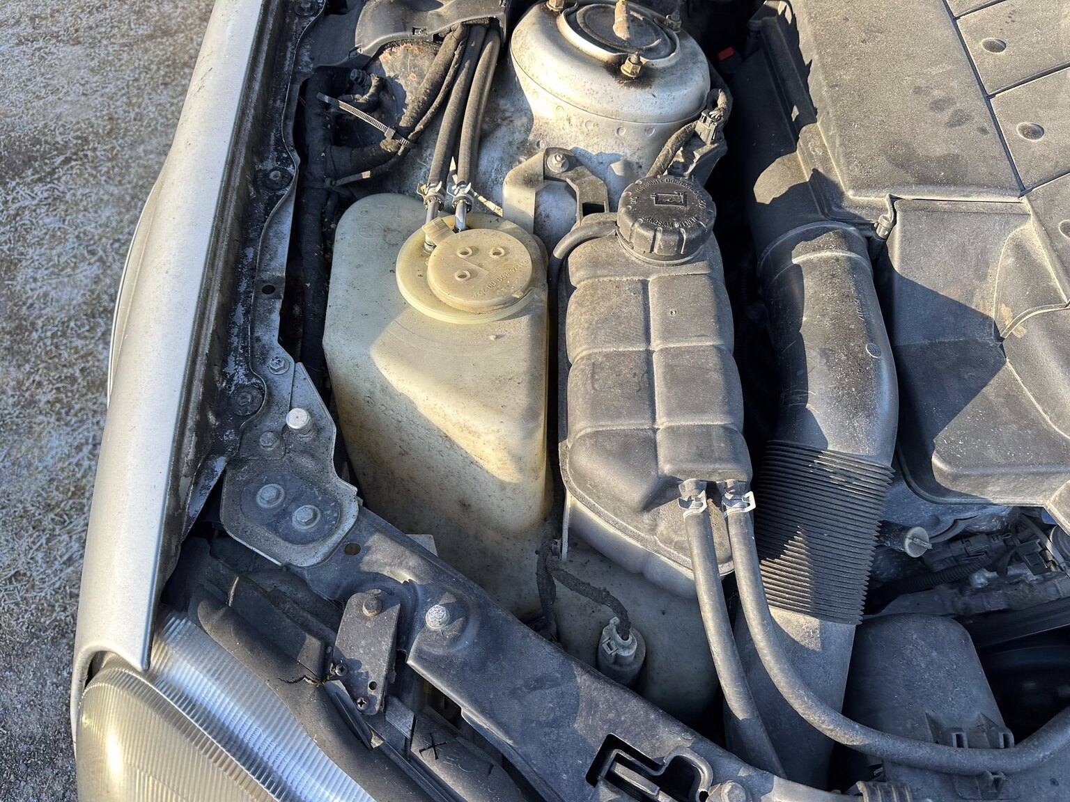 Image of 1999 Mercedes-Benz S 500 L mechanics