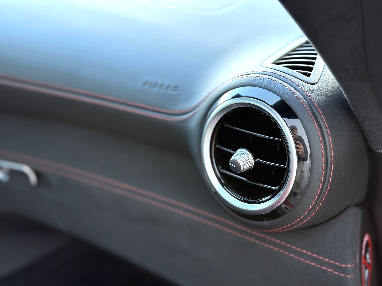 Interior image of 2015 Mercedes-AMG GT S