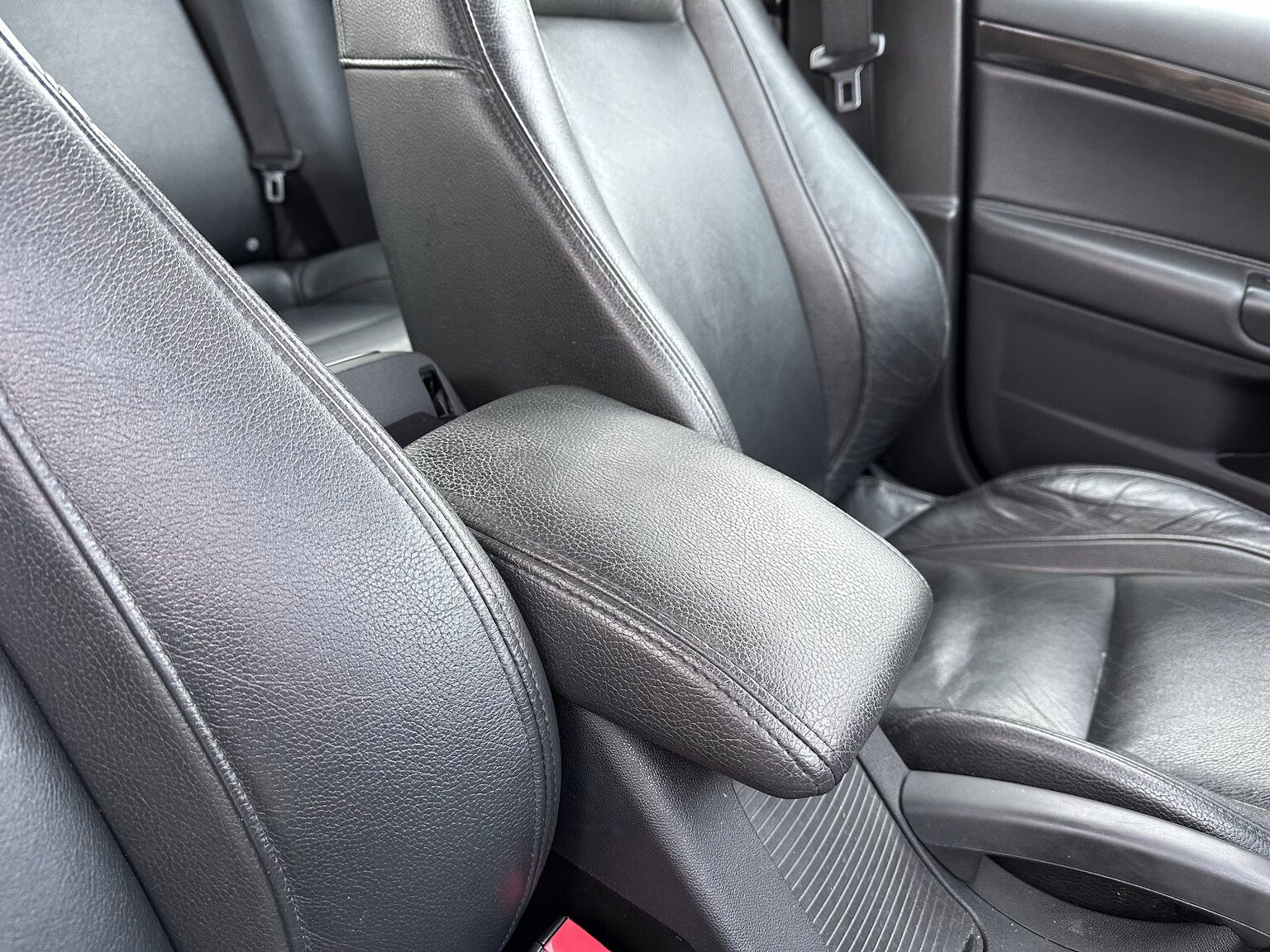 Interiörbild 2008 Saab 9-3 Turbo X
