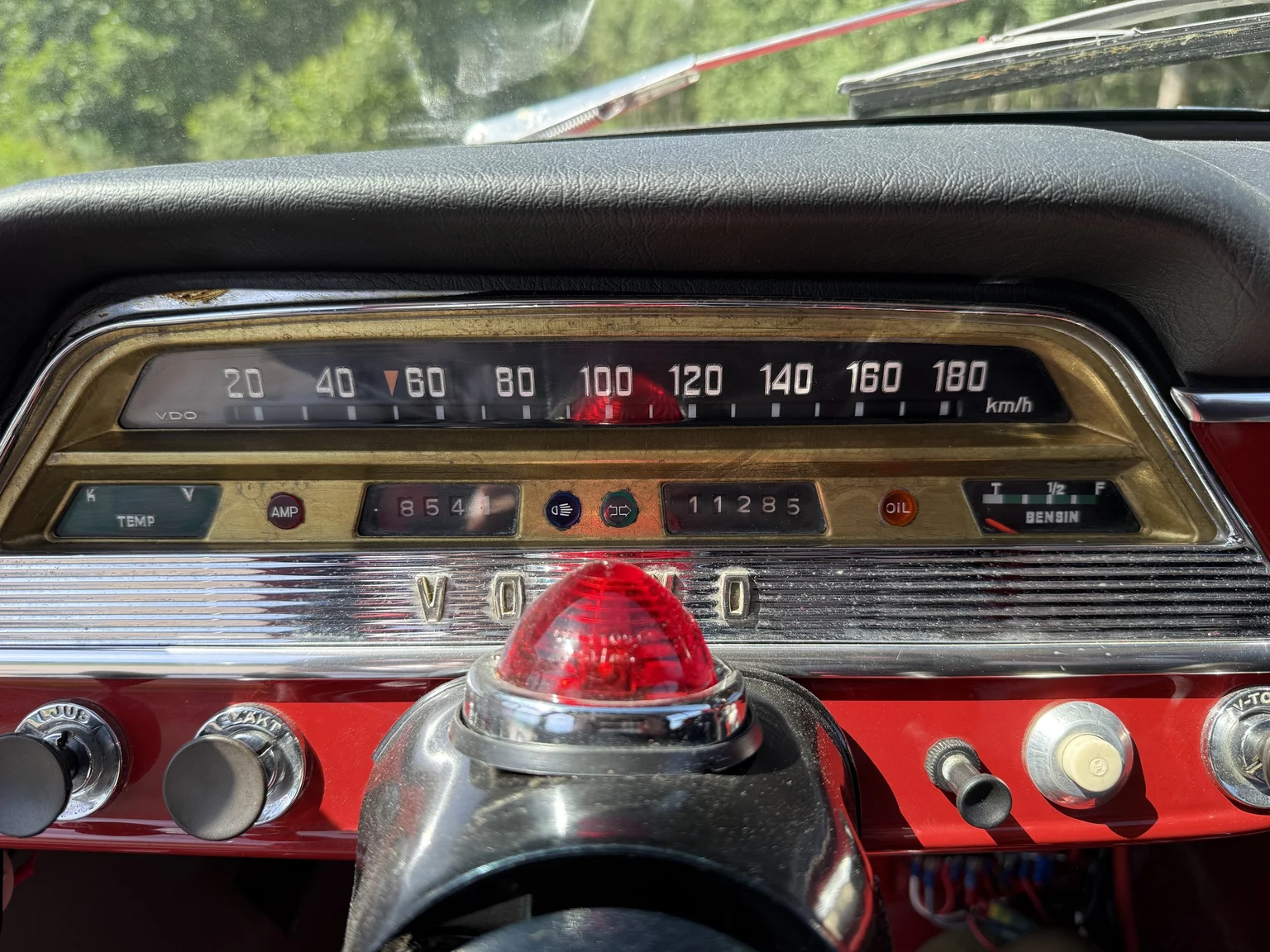 Interior image of 1965 Volvo PV "Rally" (13)