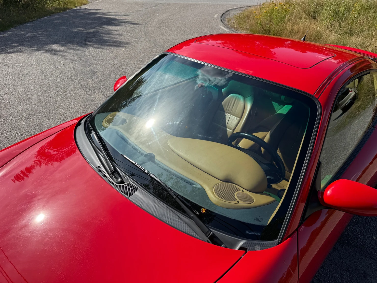 Exterior image of 1998 Porsche 911 Carrera (40)