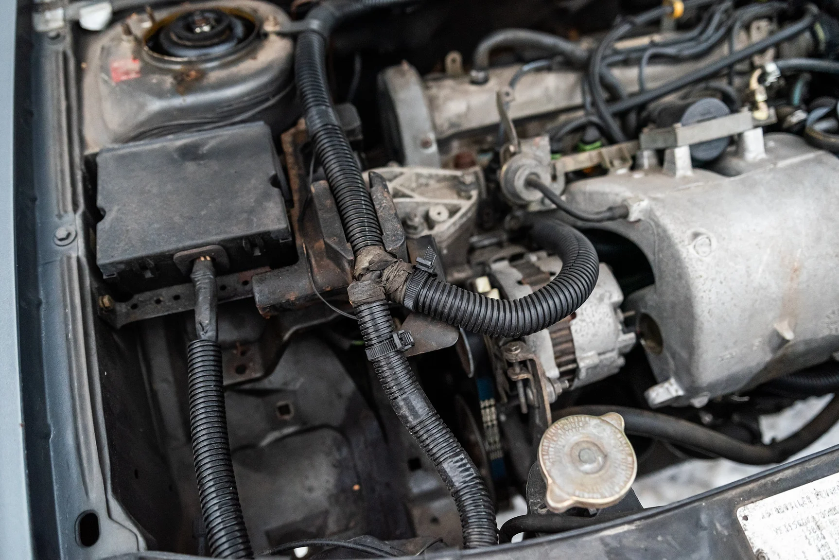 Image of 1991 Peugeot 405 Break SRI (7) mechanics