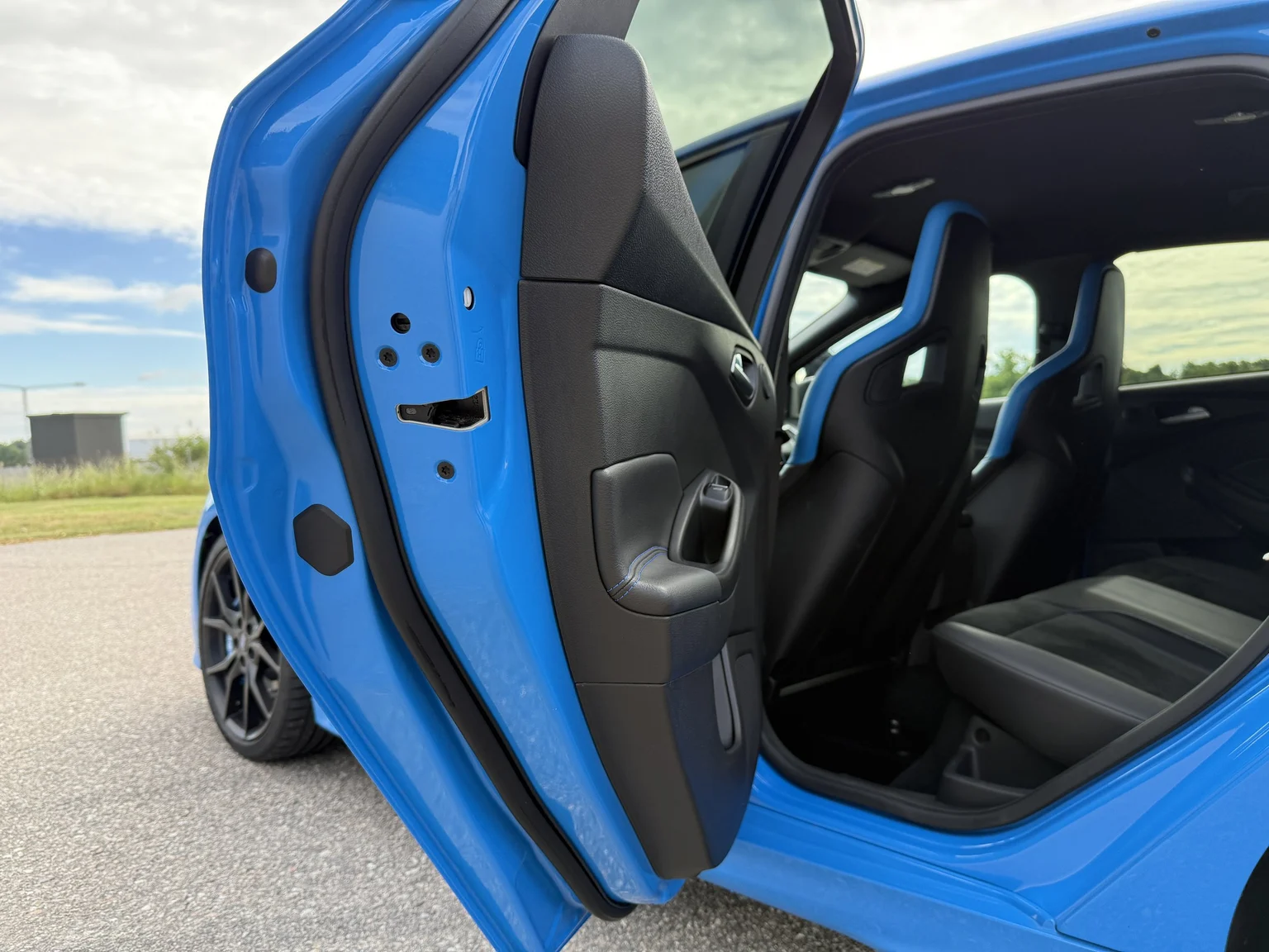 Interior image of 2018 Ford Focus RS (67)