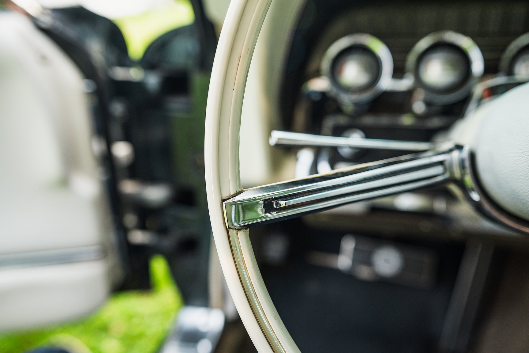 Innenraumfoto von 1966 Ford Thunderbird Town Hardtop