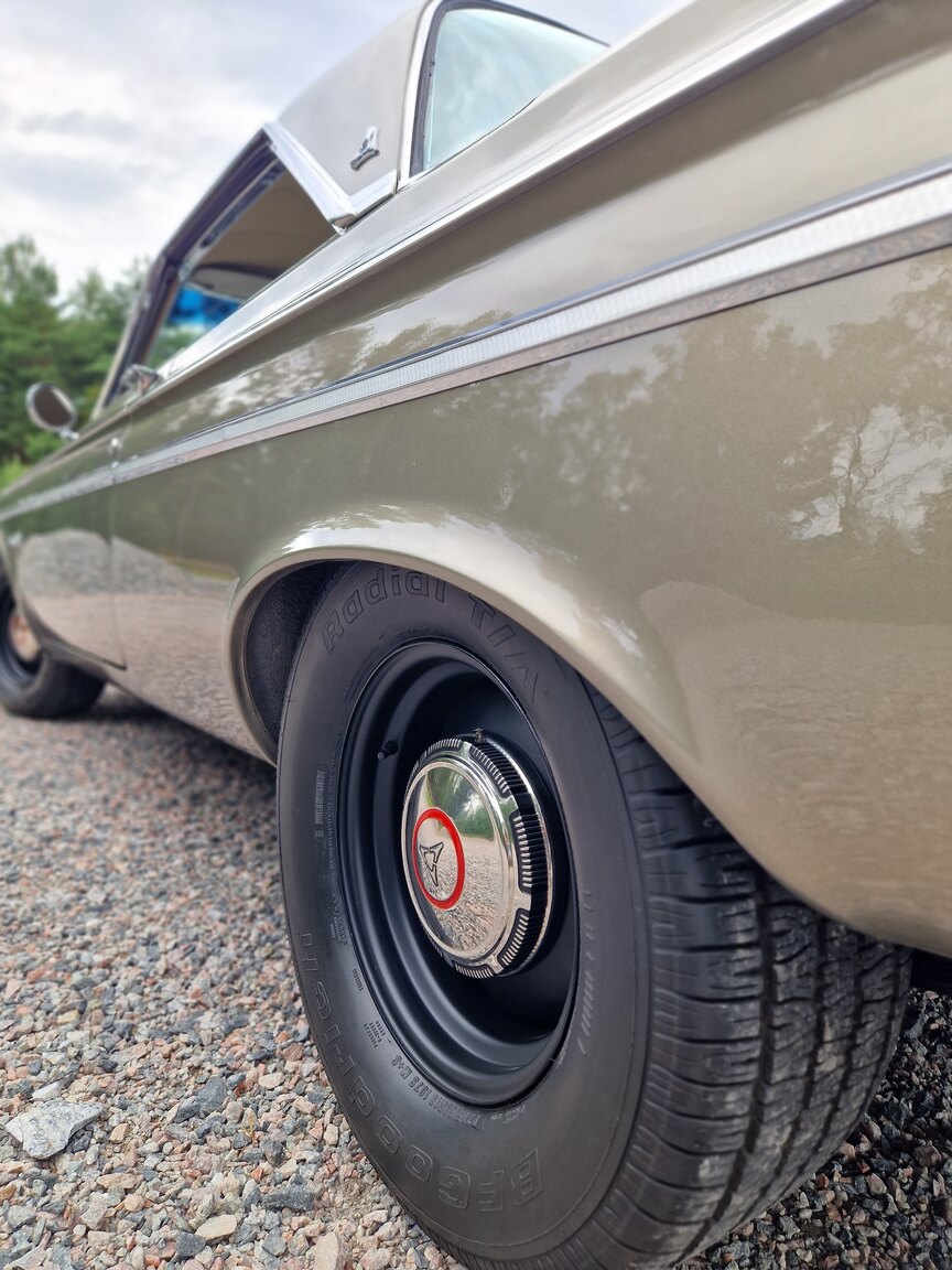 Exteriörbild på 1964 Dodge Polara 500