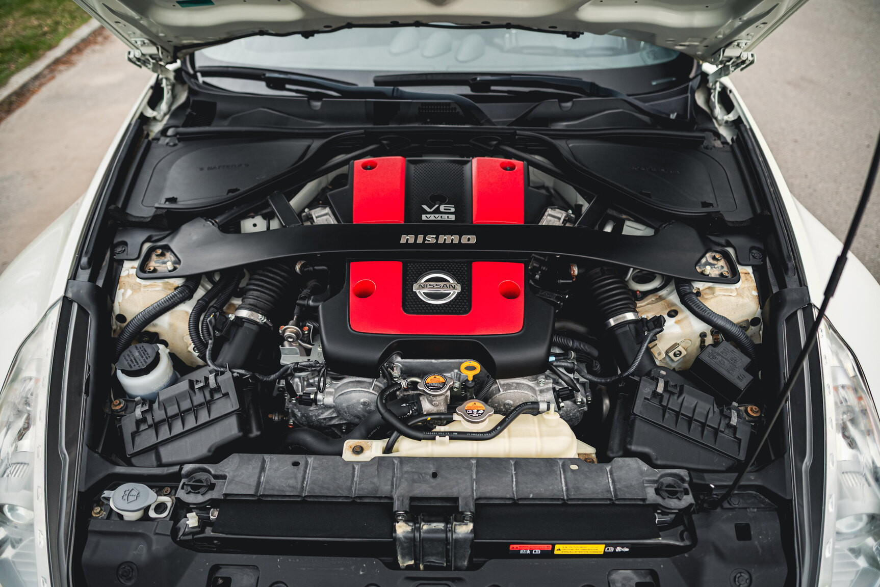 Image of 2014 Nissan 370Z Nismo mechanics