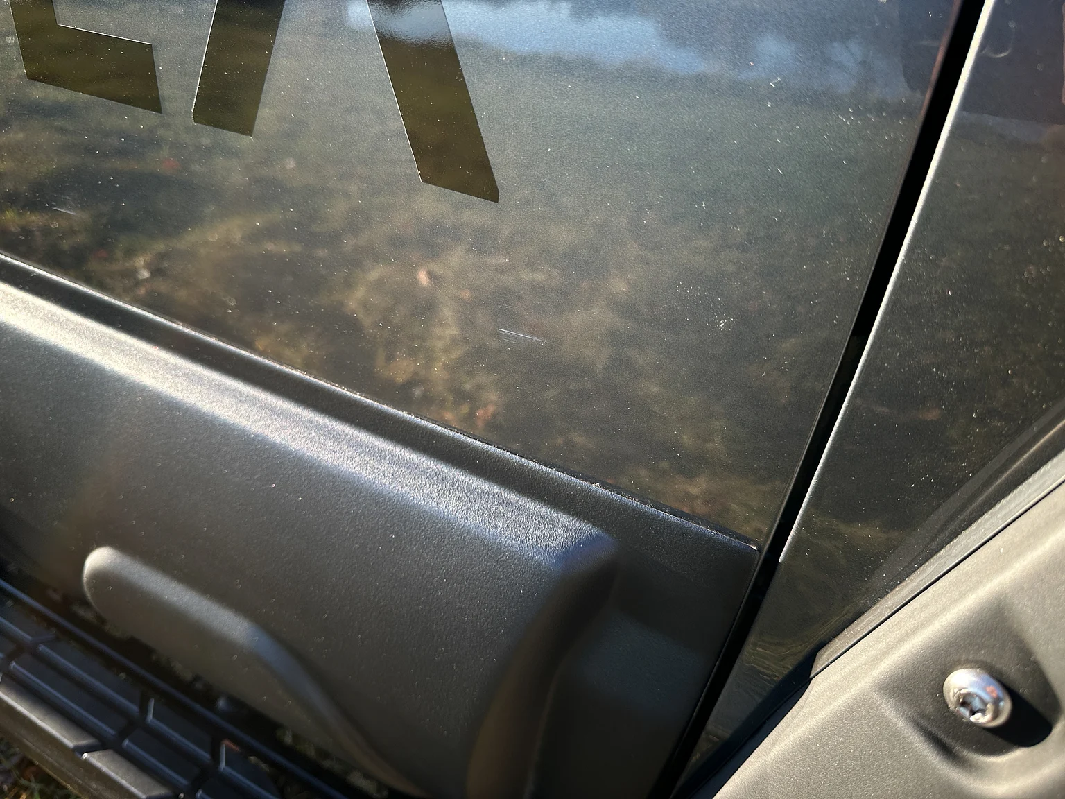 Exterior image of 2020 Northea Camper Expedition Volkswagen Amarok (104)