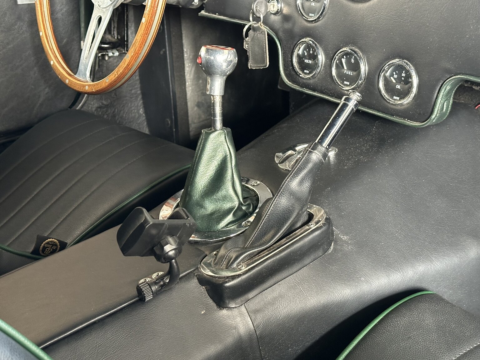 Interiörbild 2008 AC Cobra replica