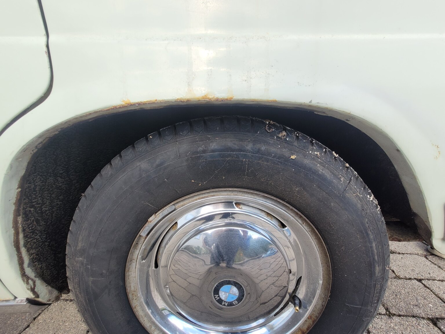 Aussenfoto 1966 Renoveringsobjekt BMW 1800