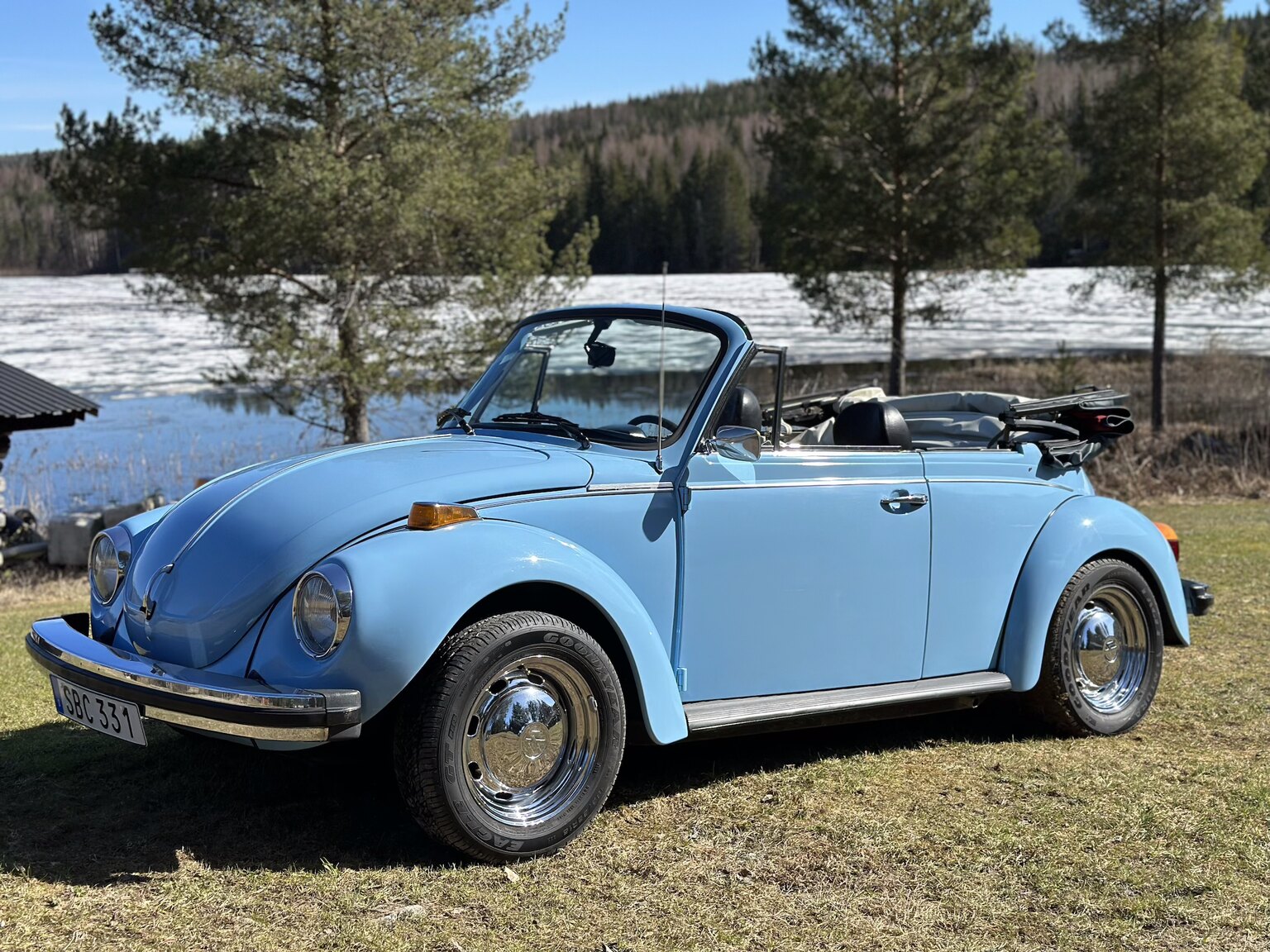 Exteriörbild på 1979 Volkswagen Beetle 1303 Käfer