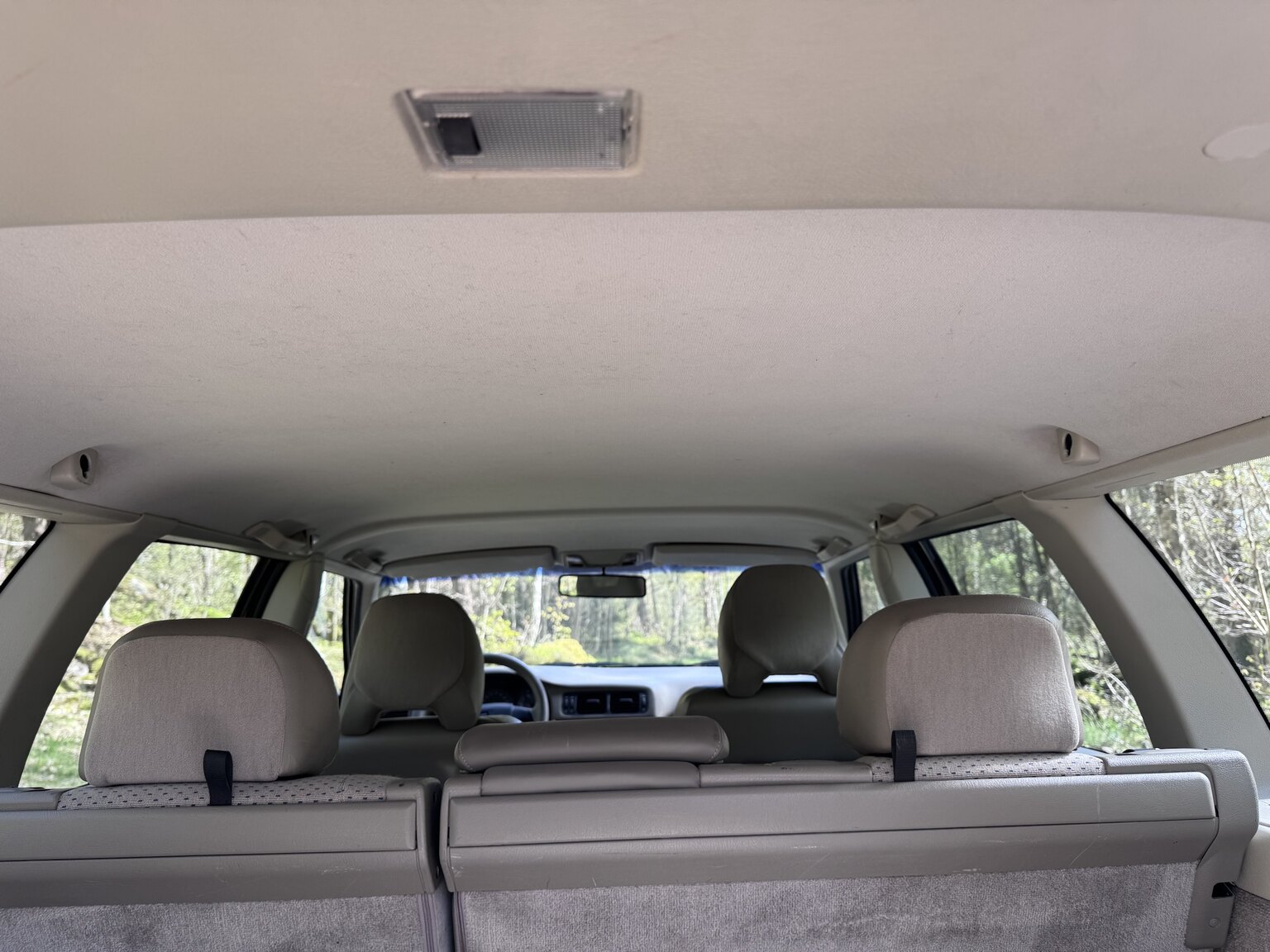 Interior image of 1999 Volvo V70 2.5