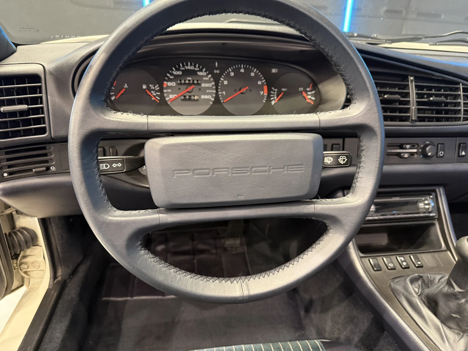 Innenraumfoto von 1989 Porsche 944 2.7 (19)