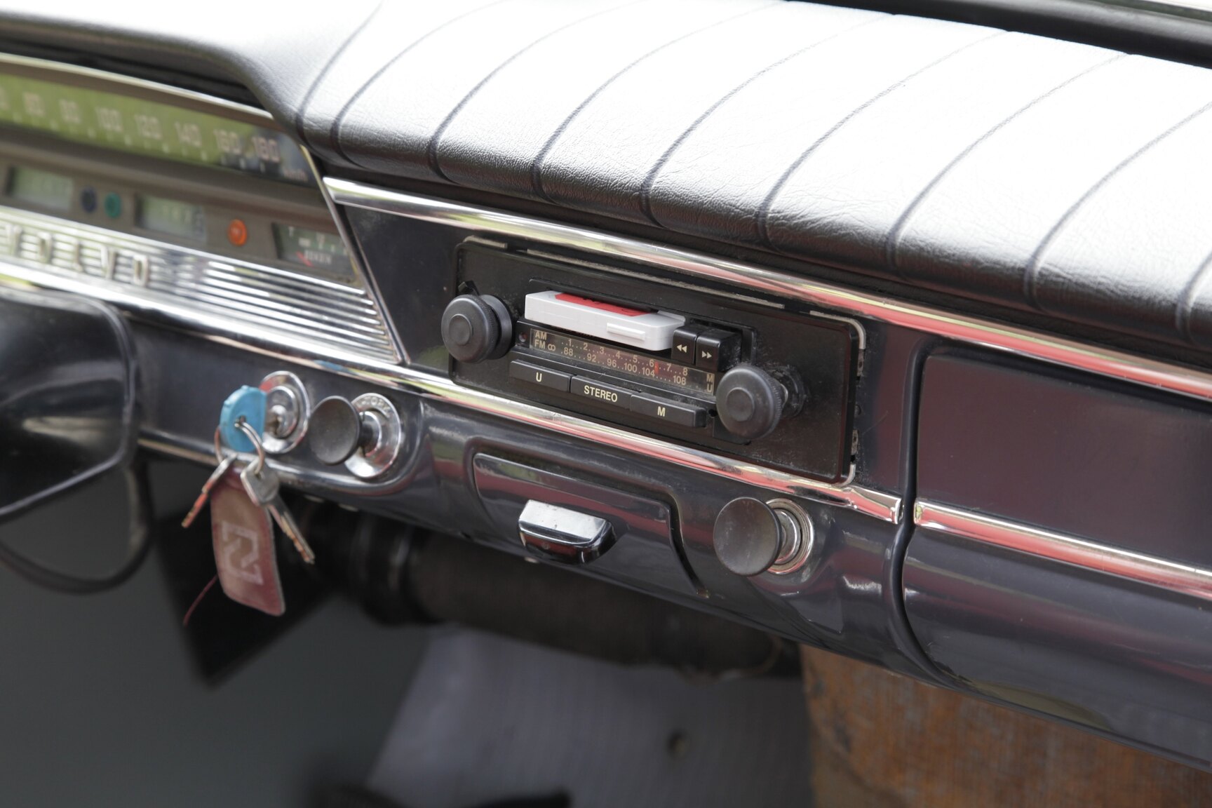 Interiörbild 1964 Volvo PV544E 1.8