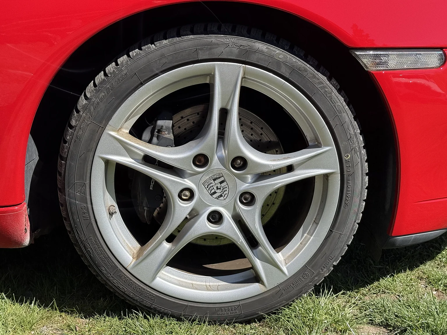 Aussenfoto 1998 Porsche 996 Carrera (66)