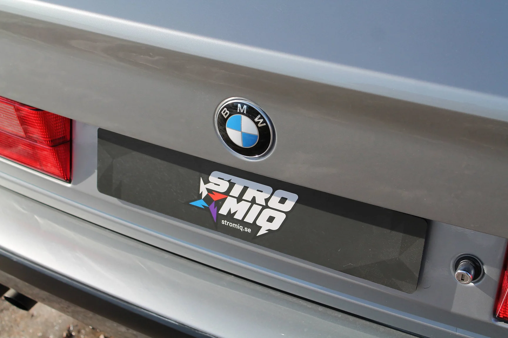 Exterior image of 1988 BMW 535i - NO RESERVE (103)