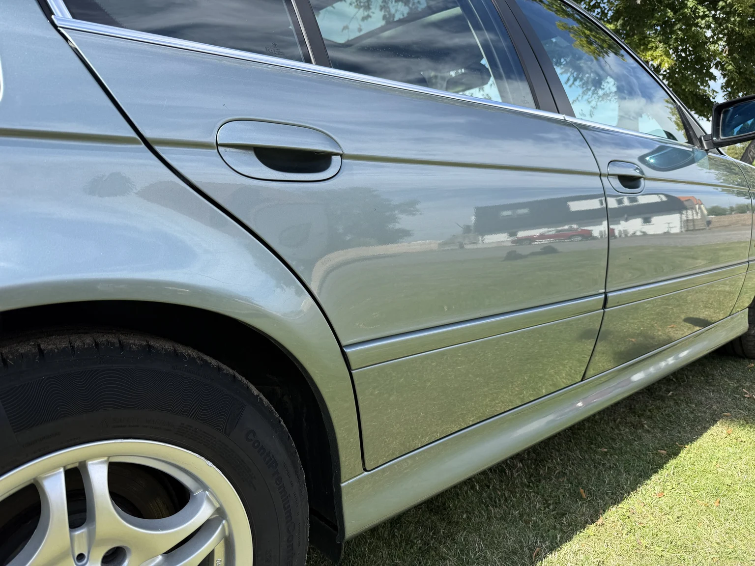 Aussenfoto 2003 BMW 525d Sedan (43)