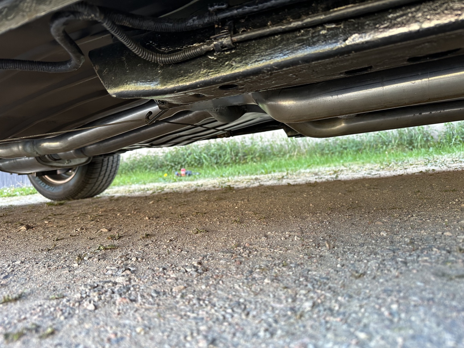 Image of 1969 Pontiac Firebird mechanics (21)