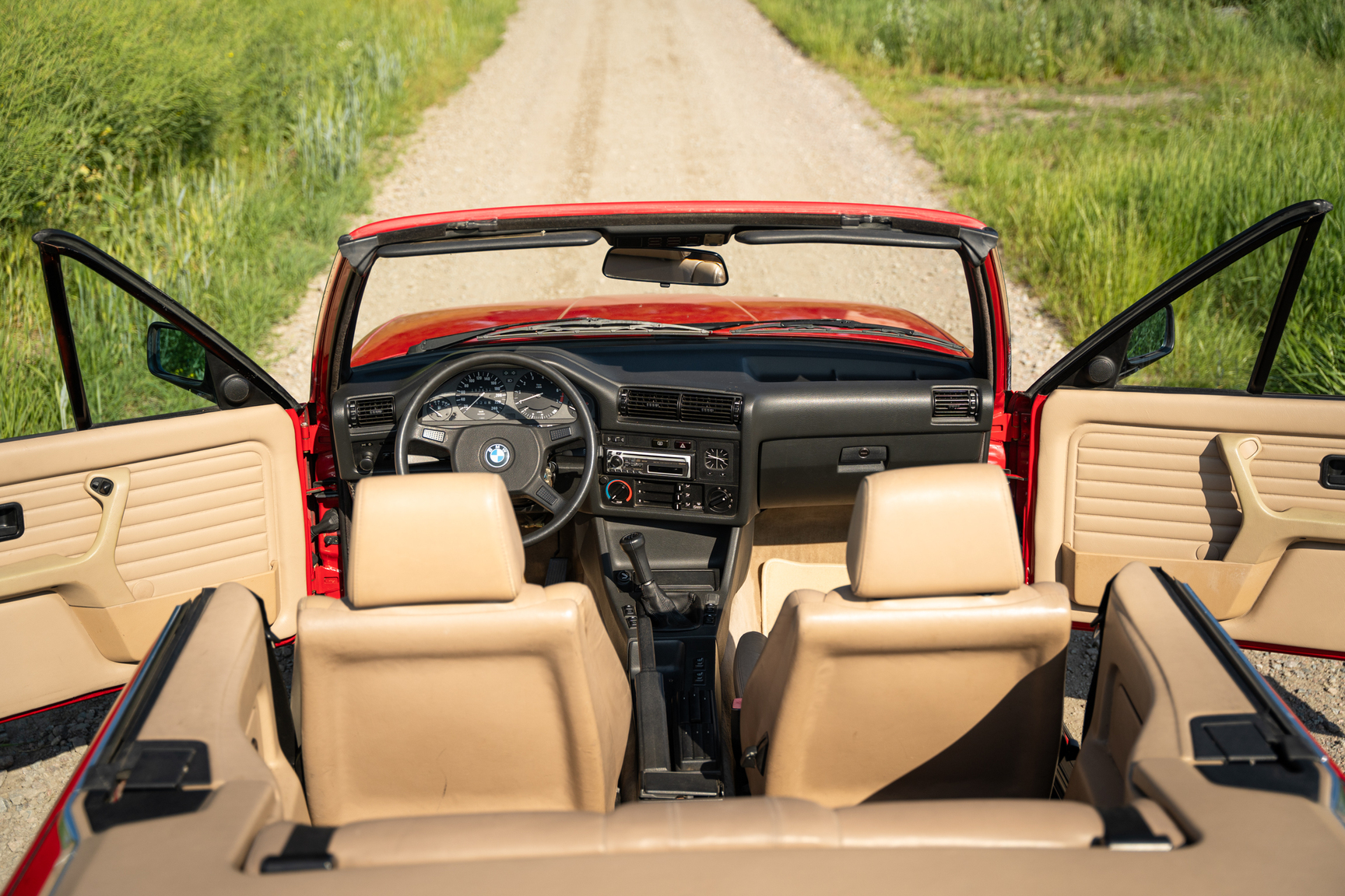 Interior image of 1988 BMW 325 Cabriolet (E30)