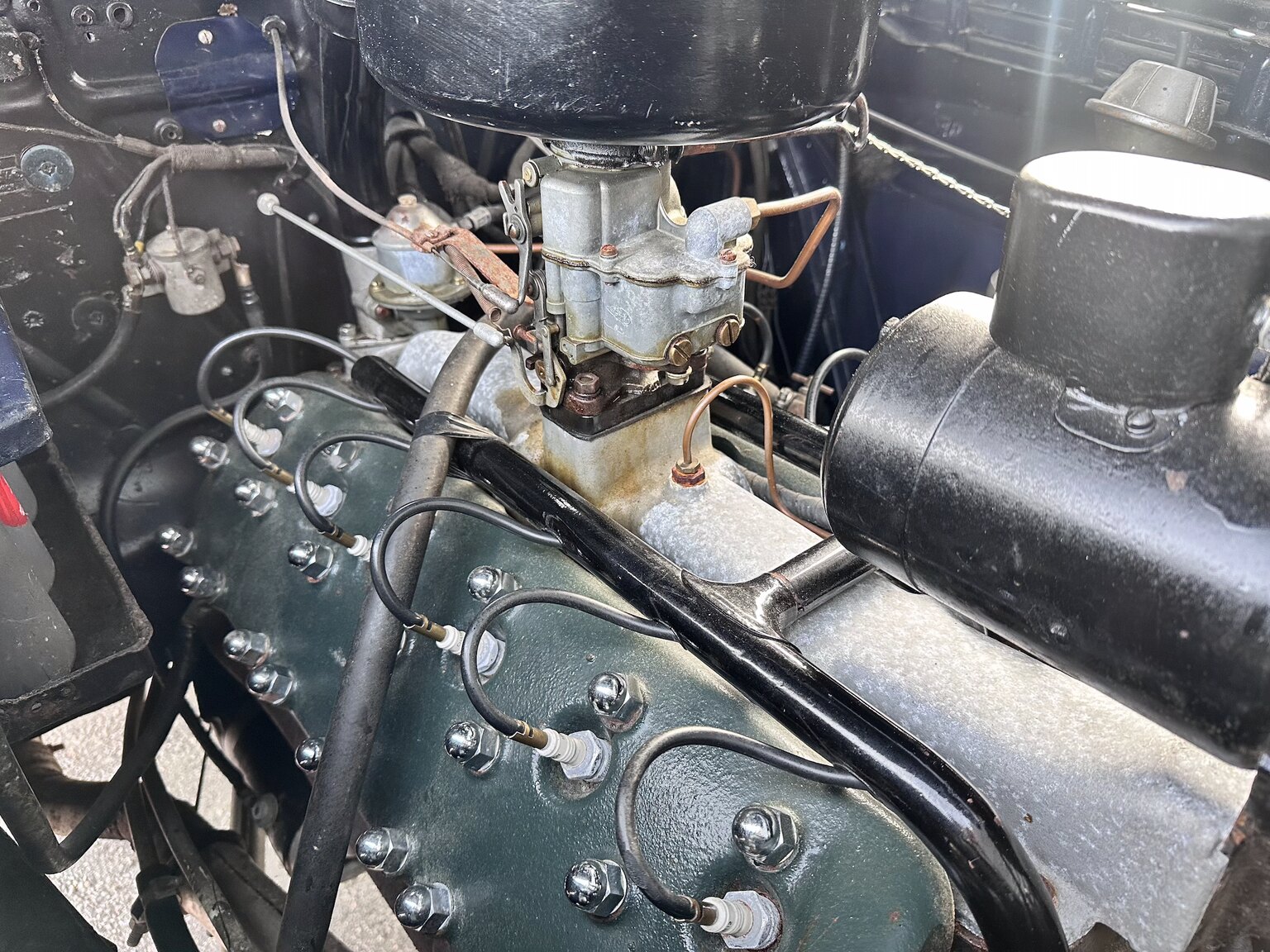 Image of 1938 Lincoln Zephyr Sedan V12 mechanics