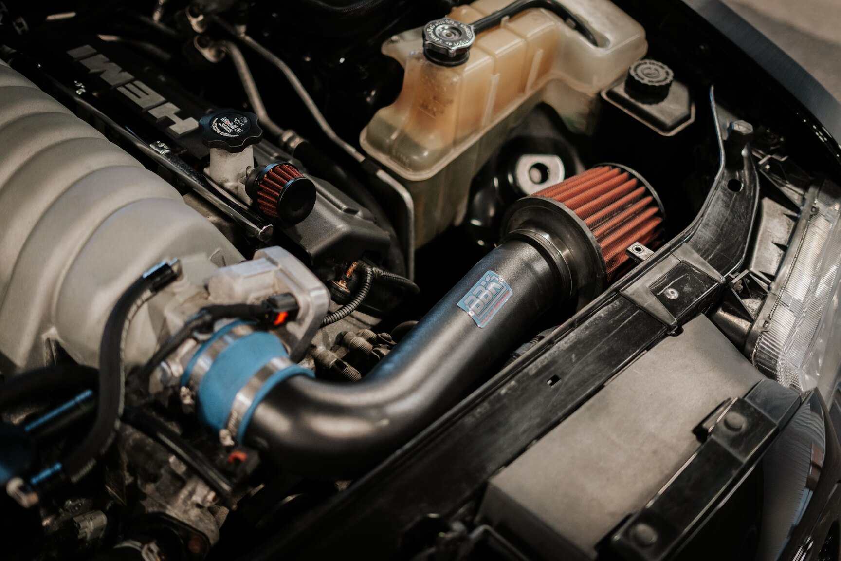 Image of 2006 Chrysler 300C SRT-8 (11) mechanics