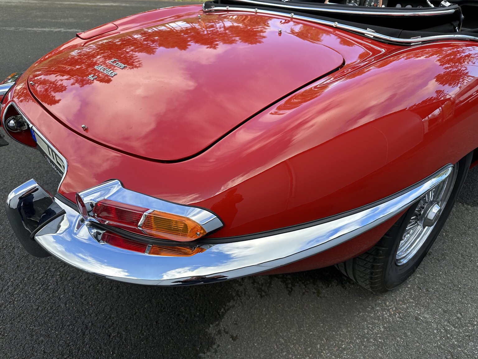 Aussenfoto 1965 Jaguar E-Type Series 1 (15)