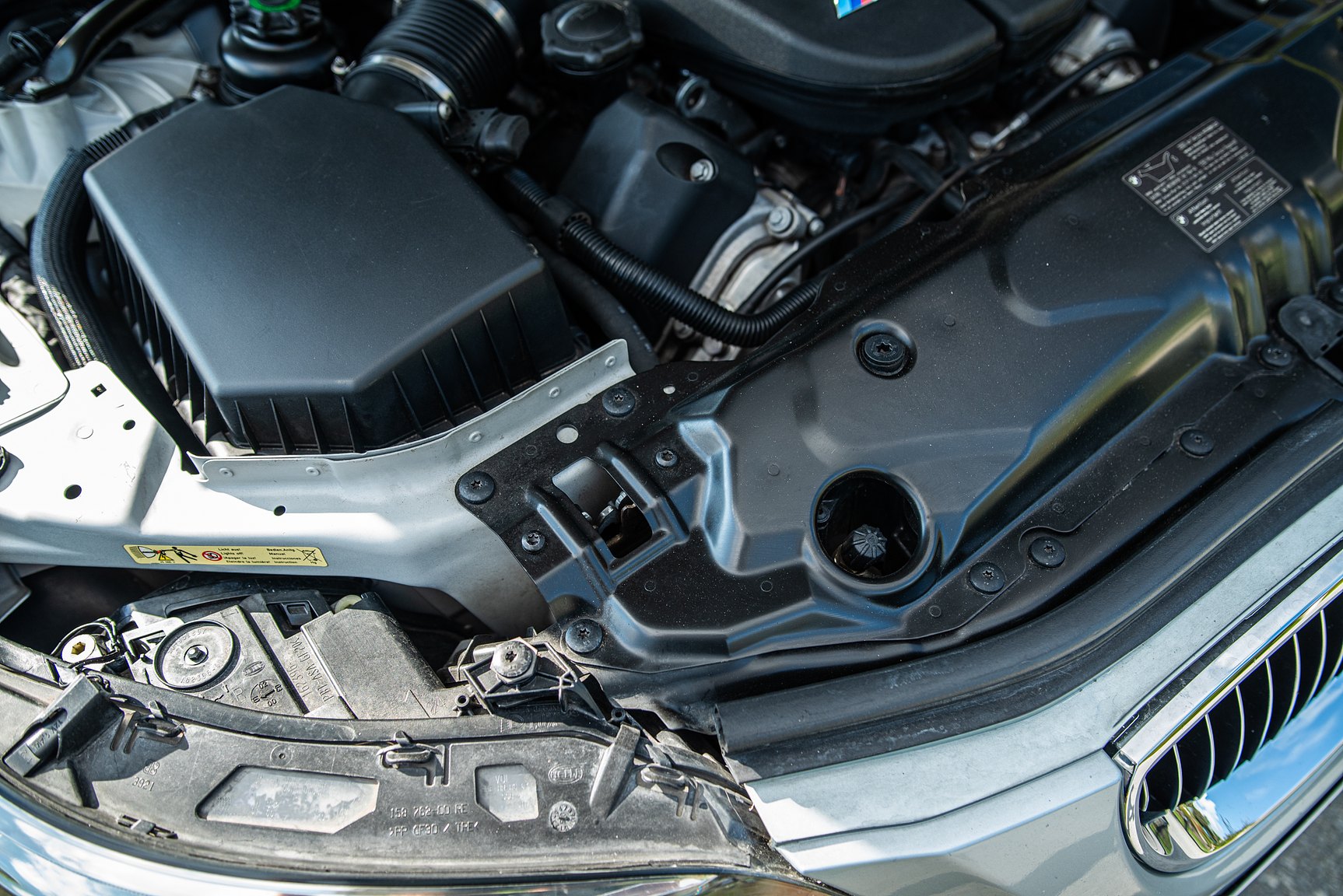 Image of 2006 BMW E60 M5 mechanics