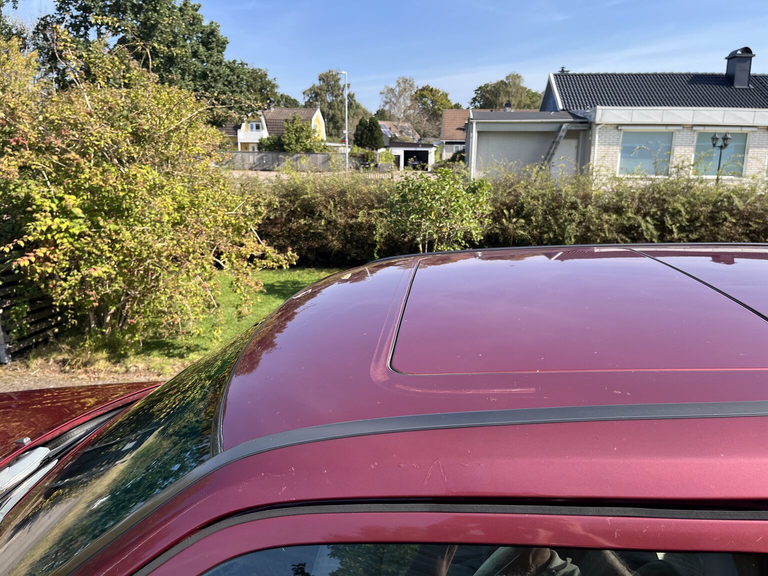 Exterior image of 1990 Mercedes-Benz 230 E