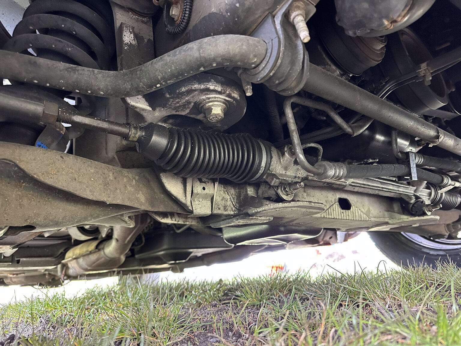 Image of 2011 Ford Crown Victoria New York Cab mechanics (23)