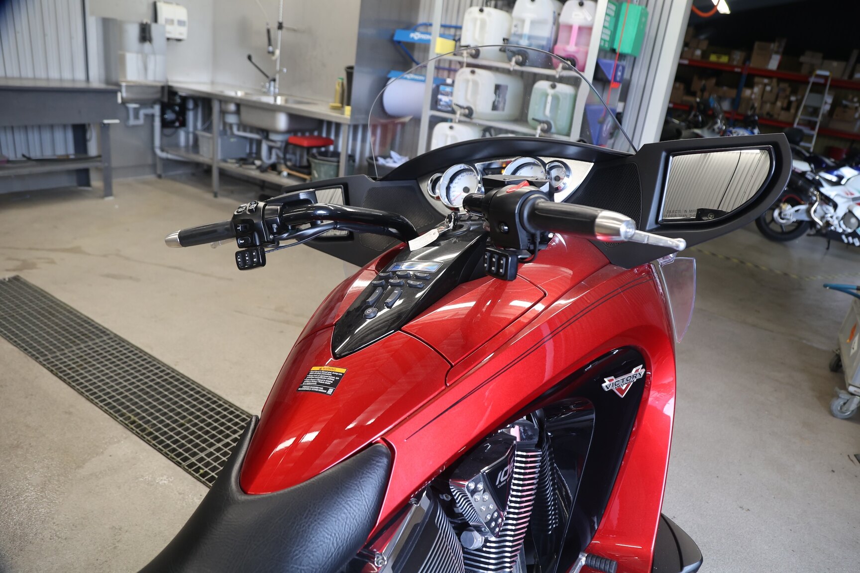 Exteriörbild på 2015 Victory Vision