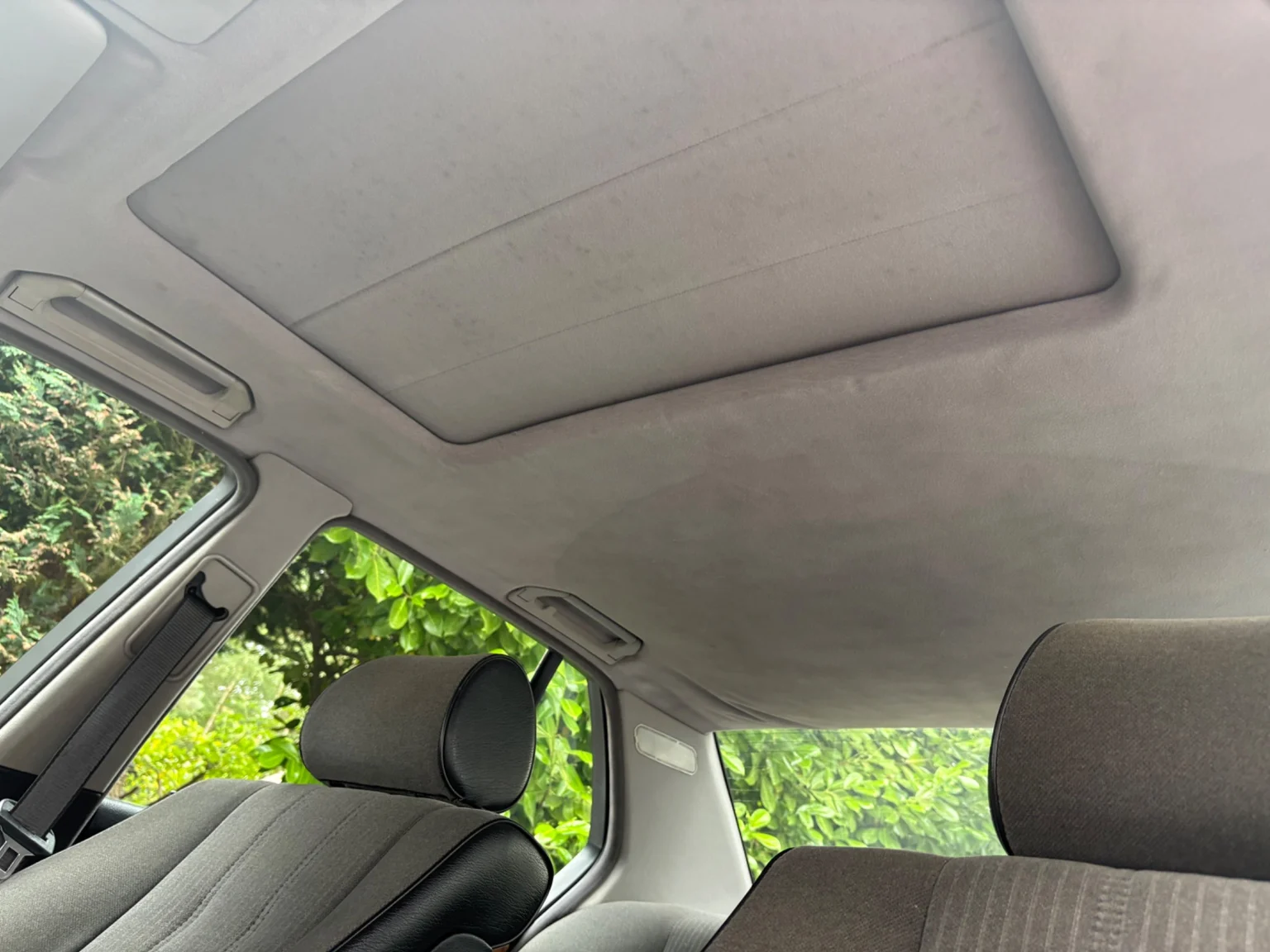 Innenraumfoto von 1988 BMW 730iA (75)