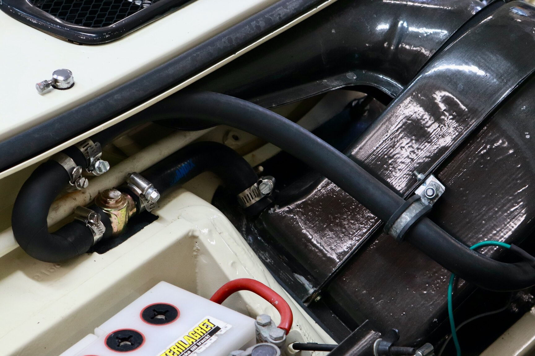 Image of 1964 Volvo P 1800S mechanics