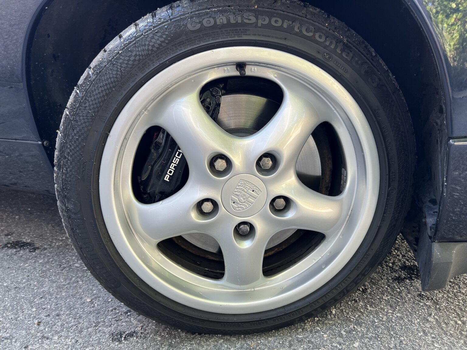 Exteriörbild på 1993 Porsche 928 GTS