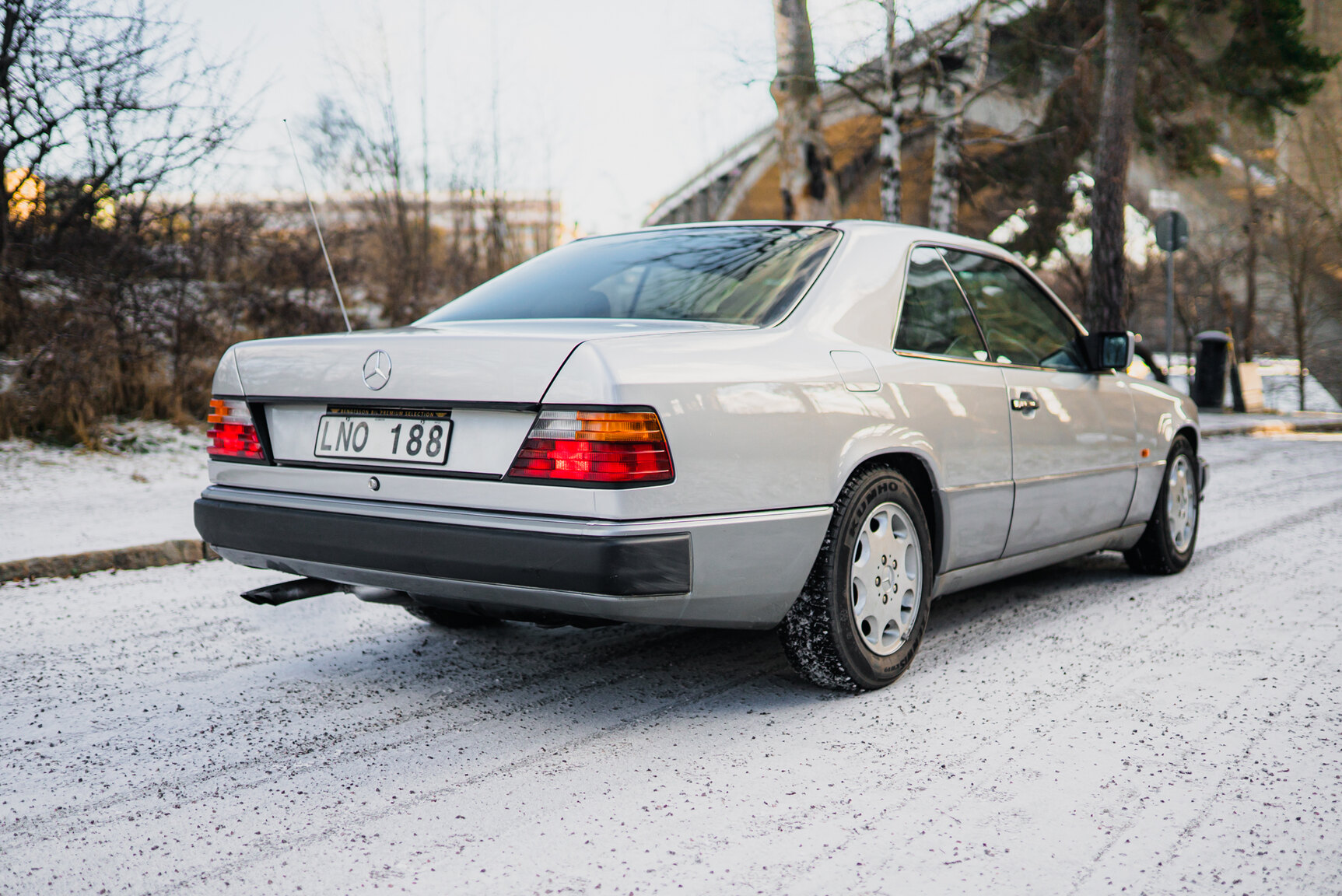 Exteriörbild på 1992 Mercedes-Benz 300CE-24V