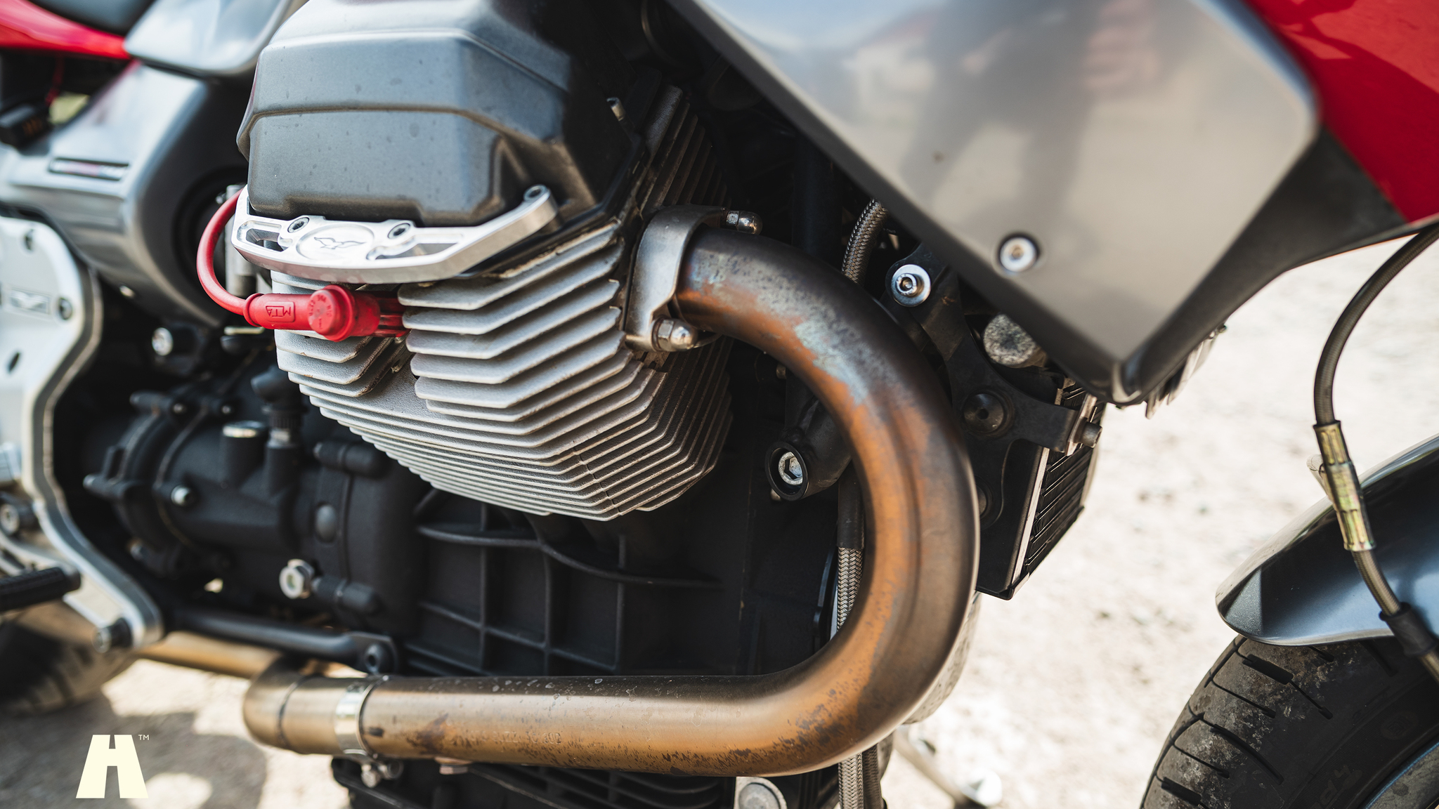 Image of 2002 Moto Guzzi V11 Le Mans (10) mechanics