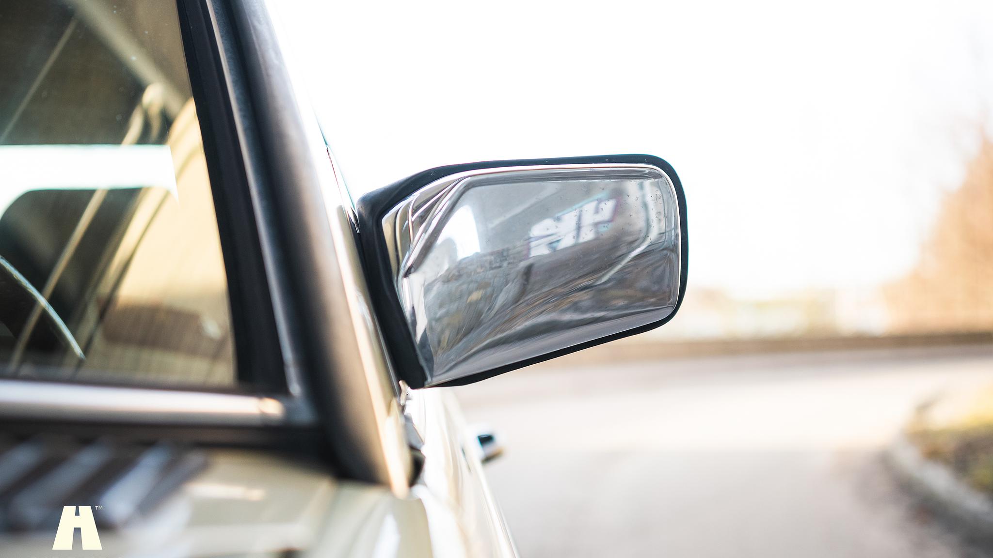 Exteriörbild på 1985 Mercedes-Benz 200 Series 3  (41)