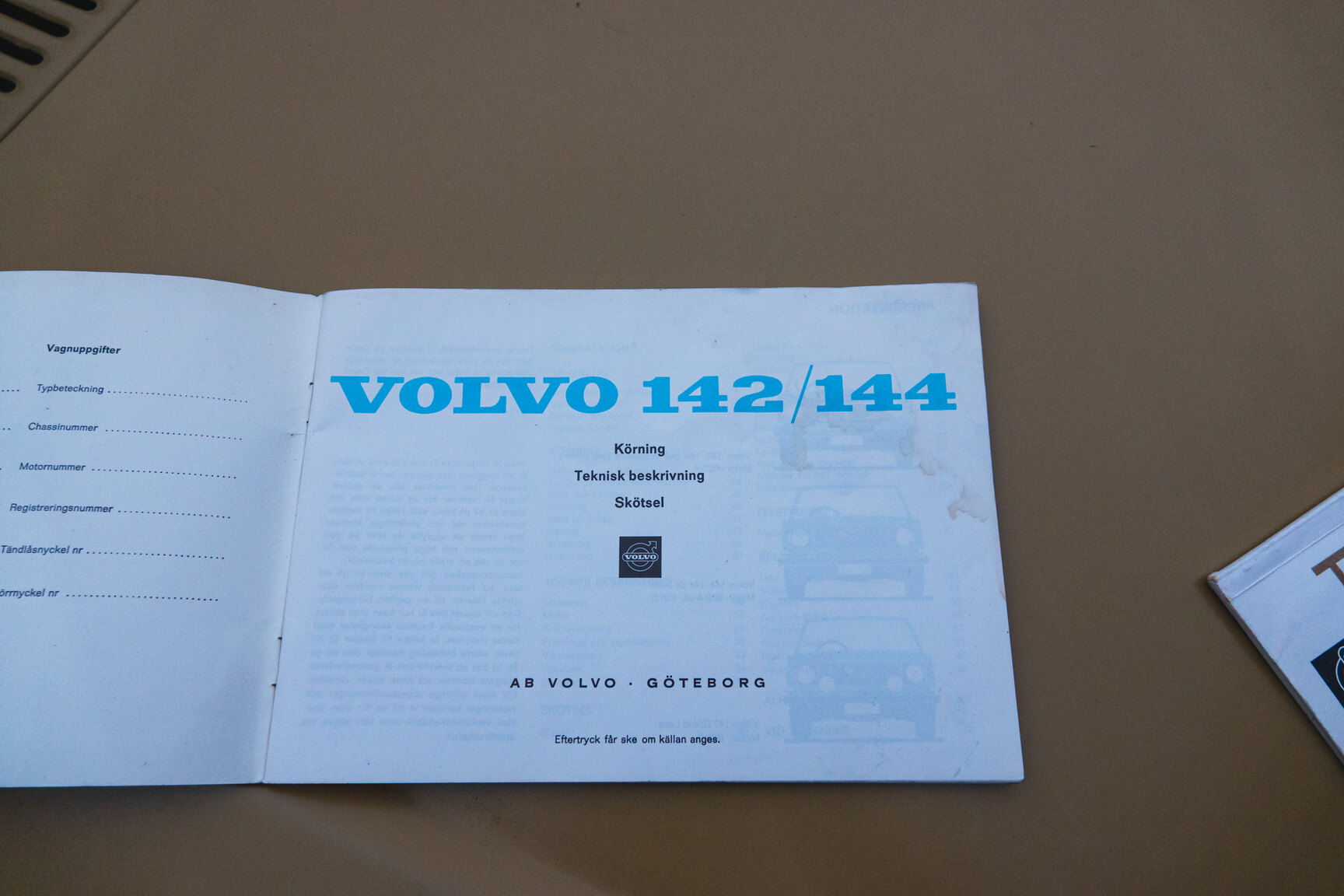 Dokumentation, 1971 Volvo 144 2.0 Automat