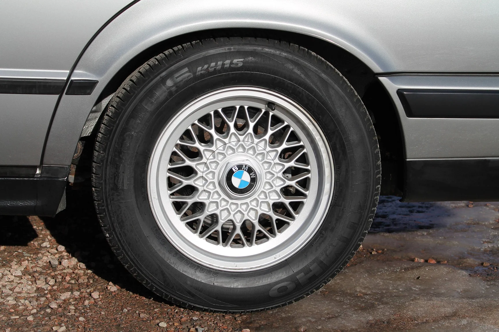 Aussenfoto 1988 BMW 535i - NO RESERVE (138)