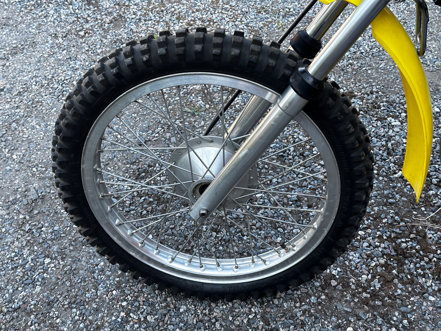 Exteriörbild på 1975 BSA Cheney 500