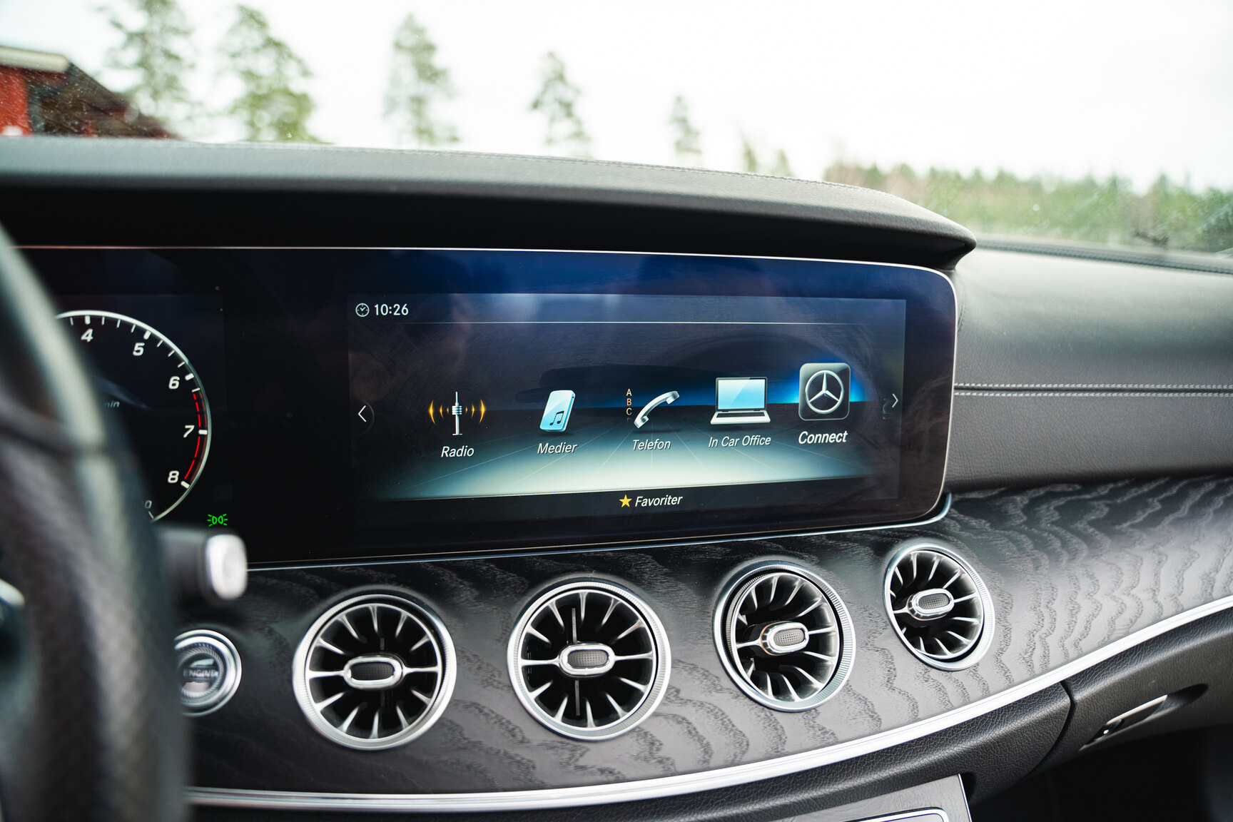 Interiörbild 2019 Mercedes-Benz E300 Cabriolet