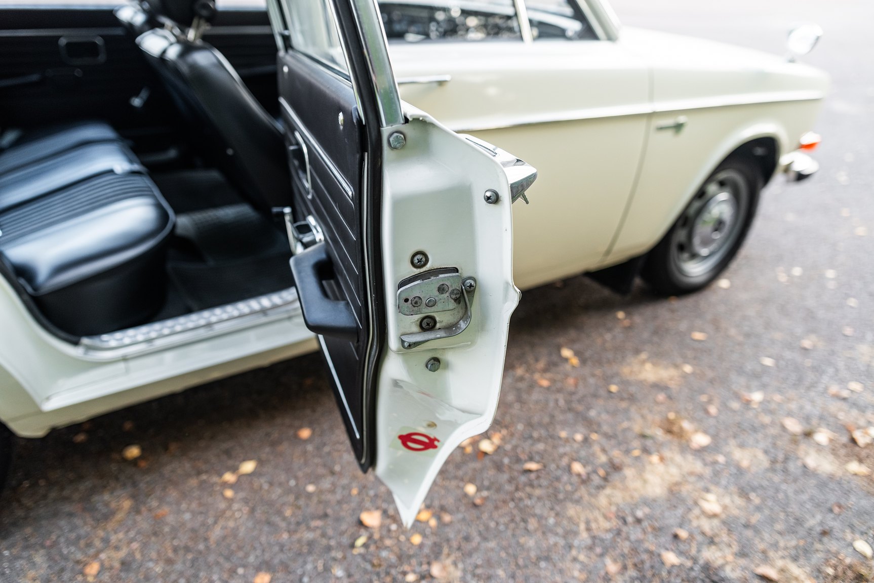 Interior image of 1967 Volvo 144 1.8 
