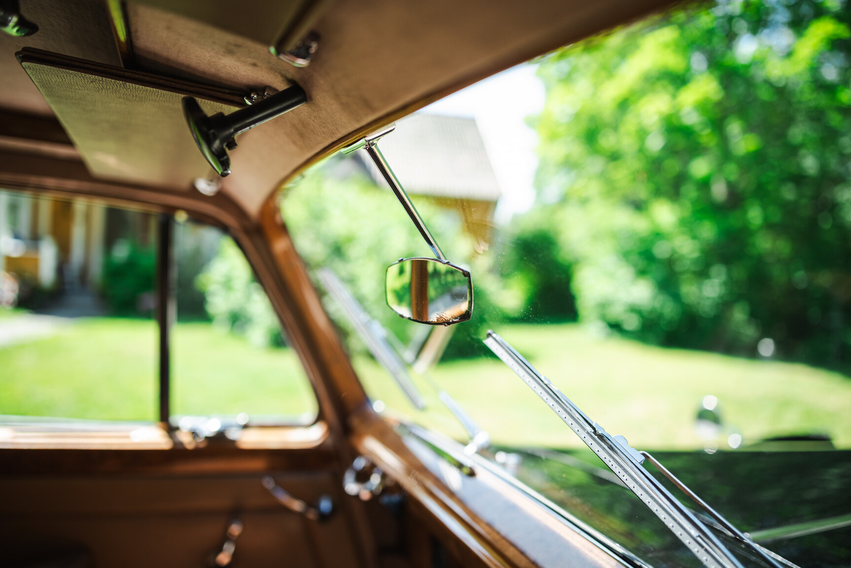 Interior image of 1950 Bentley 4 1/4 Litre