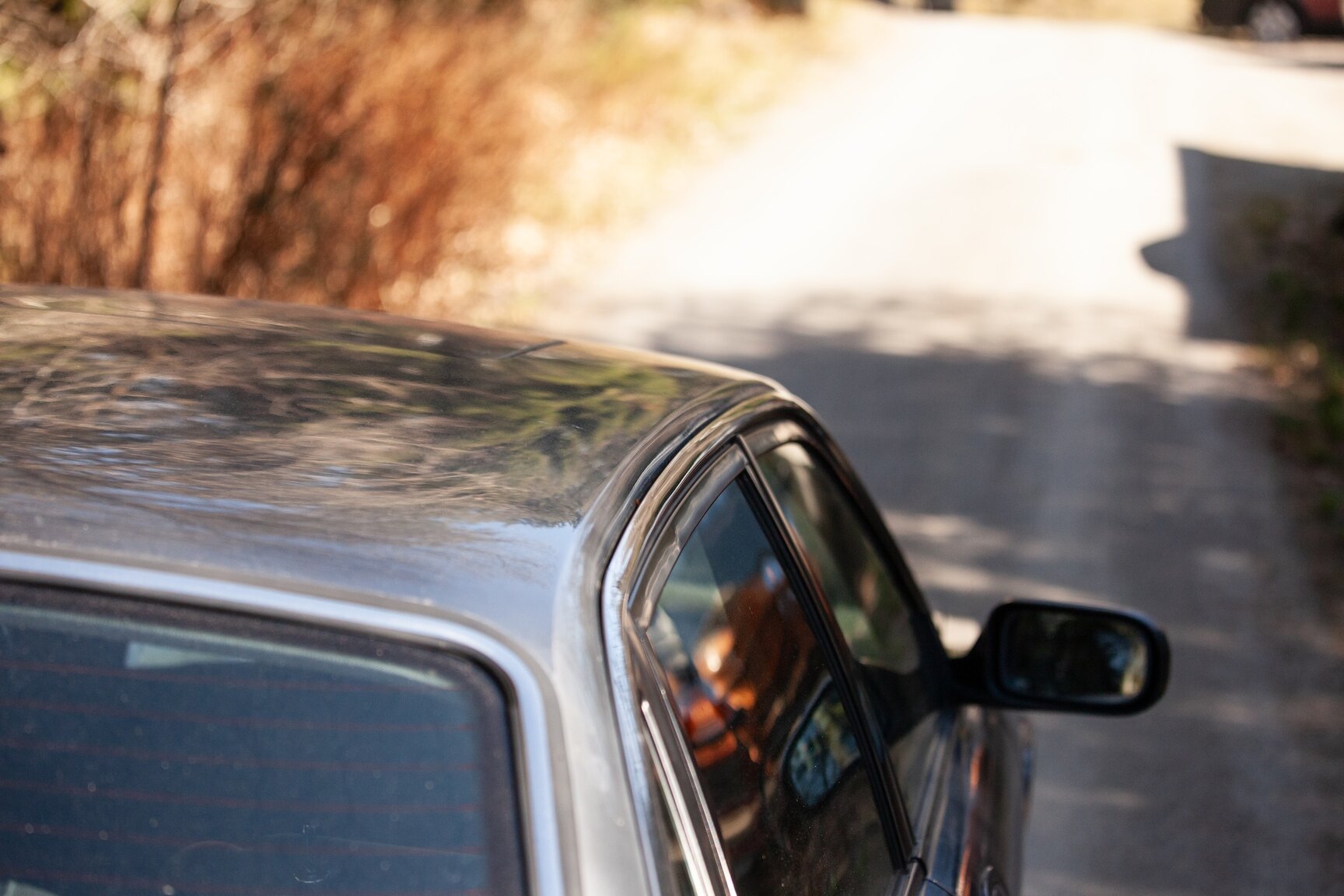 Exterior image of 1997 Jaguar XJ6 3.2