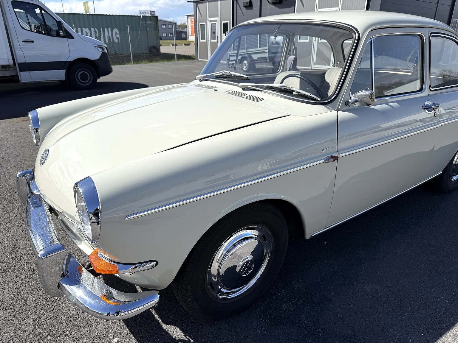 Aussenfoto 1965 Volkswagen 1500 Limousine 311 Notchback (40)