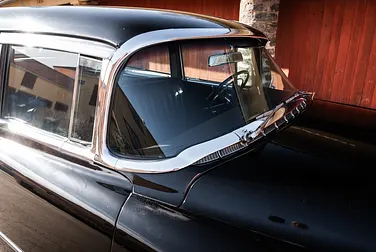 #<Image:0x00007f2ff1e38988>