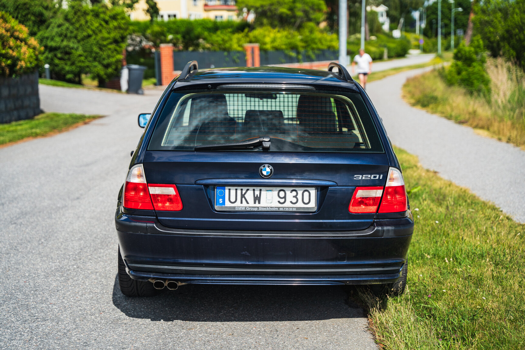 Exteriörbild på 2003 BMW 320i Touring