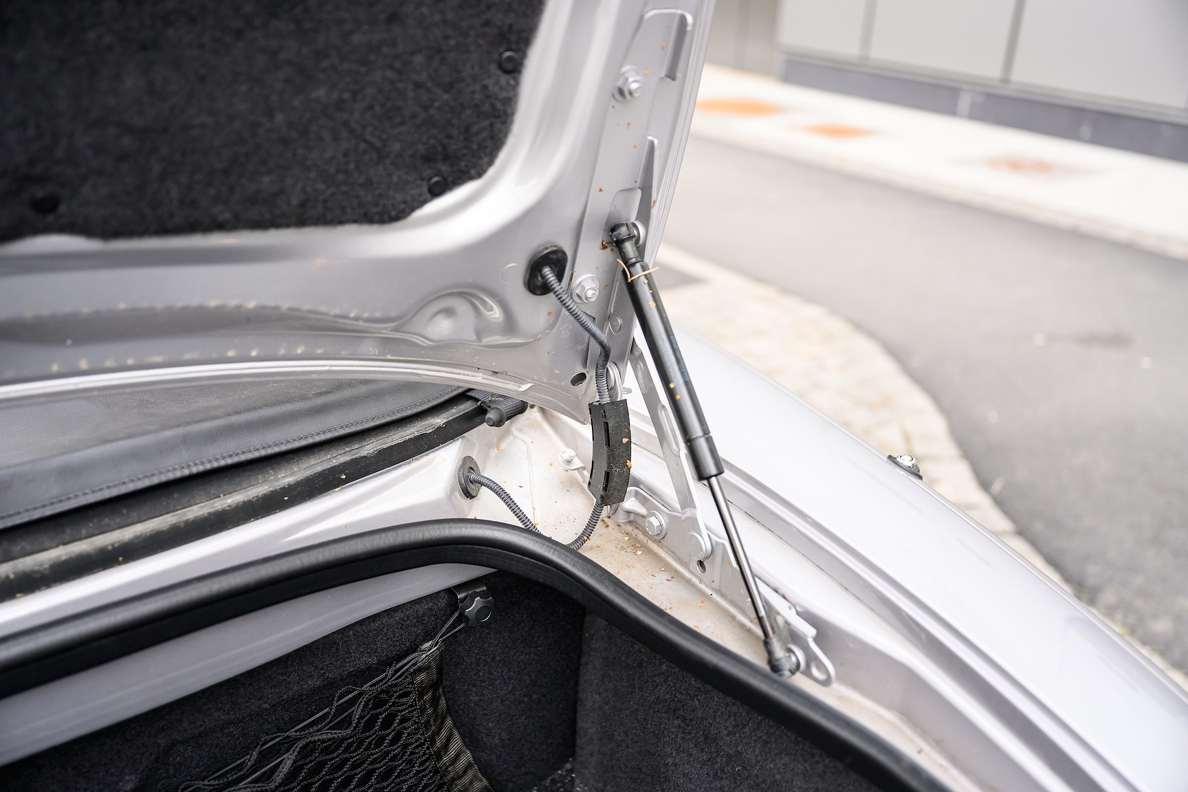 Interior image of 2001 Jaguar XKR Silverstone