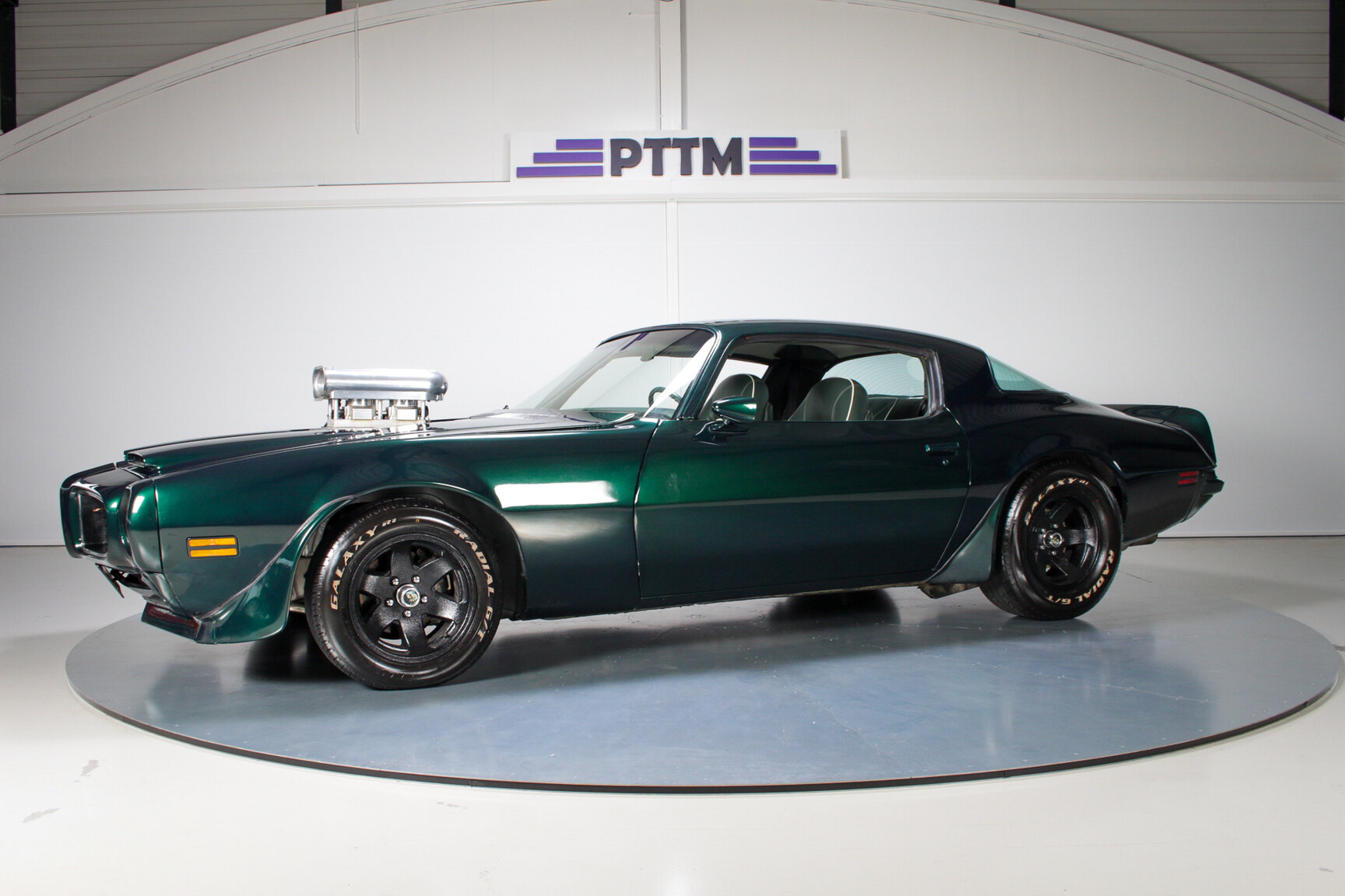 Exterior image of 1975 Pontiac Firebird Formula
